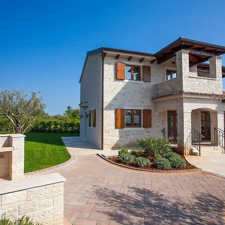 Villa Lory Tar-Vabriga